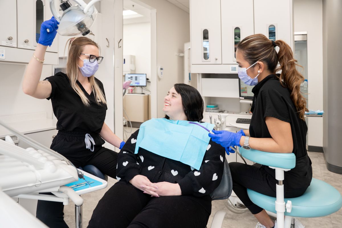 chipped or fractured teeth repair near you